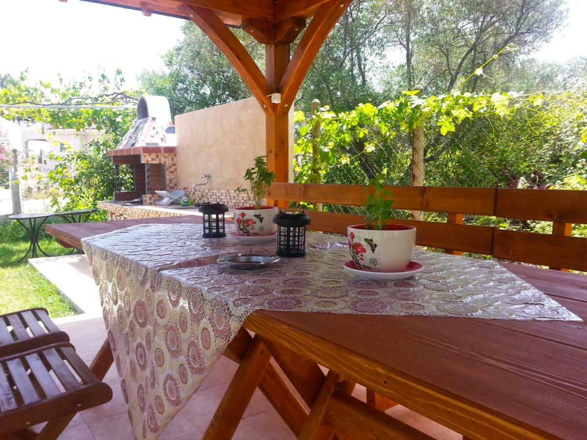 House Anna Houhlia Vourvourou Exterior foto